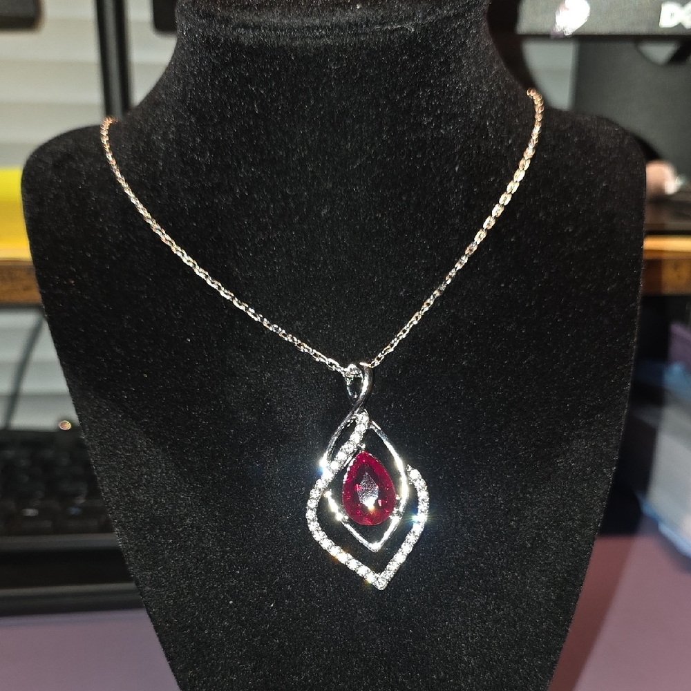 BUNDLE ANY 2, PAY ONE PRICE. Elegant Silver and Red Pendant Necklace